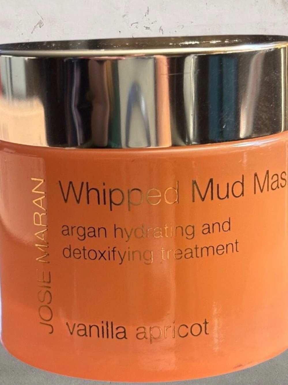 JOSIE MARAN Vanilla Apricot Whipped Mud Mask - Orange with Silver Lid